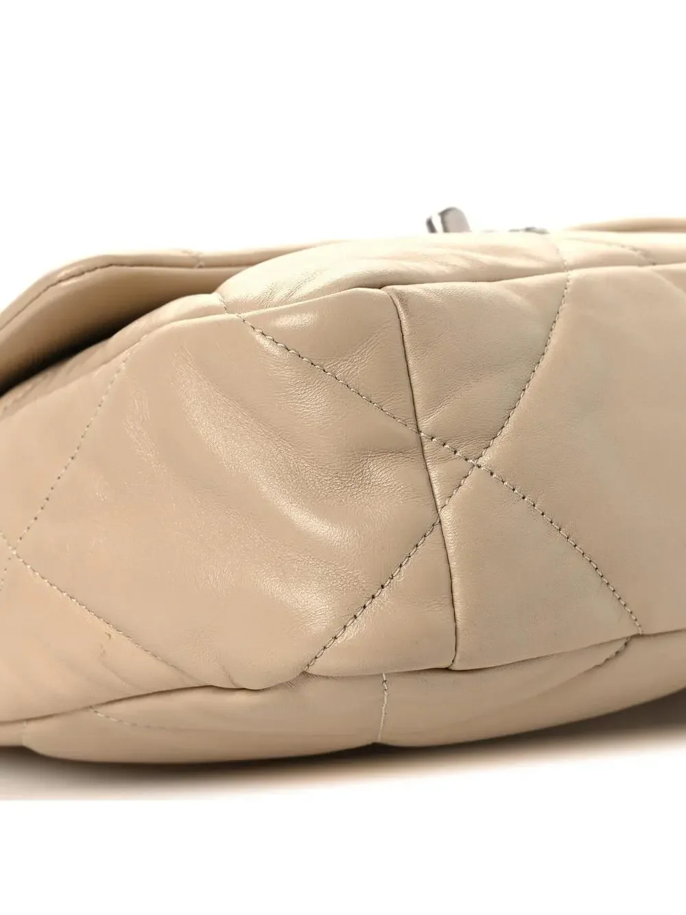 Lambskin Quilted Large Chanel 19 Flap #311319C40B